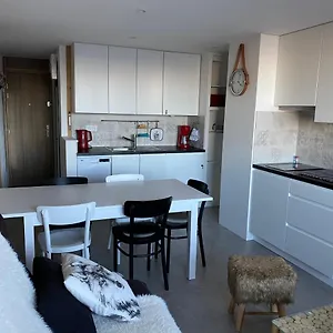 https://mustag-appt-14.hotels-rhonealpes.com